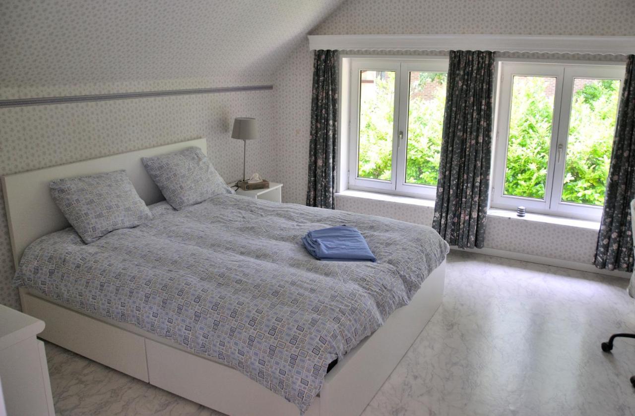 Suite Familiale Avec 2 Chambres Dans Une Villa - Quartier Vert Et Boise - 5 Kms De 나무르 외부 사진